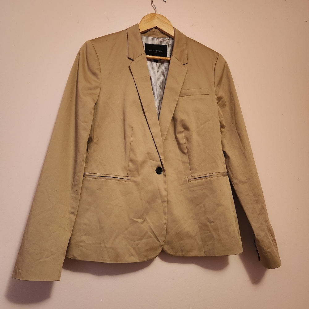Banana Republic Tan Tailored Blazer Striped Lining Light Academia Size 10 EUC
